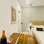 招待所 Sweet 4*